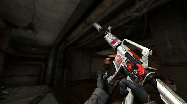 Csgo：电脑版与手机版的对比分析