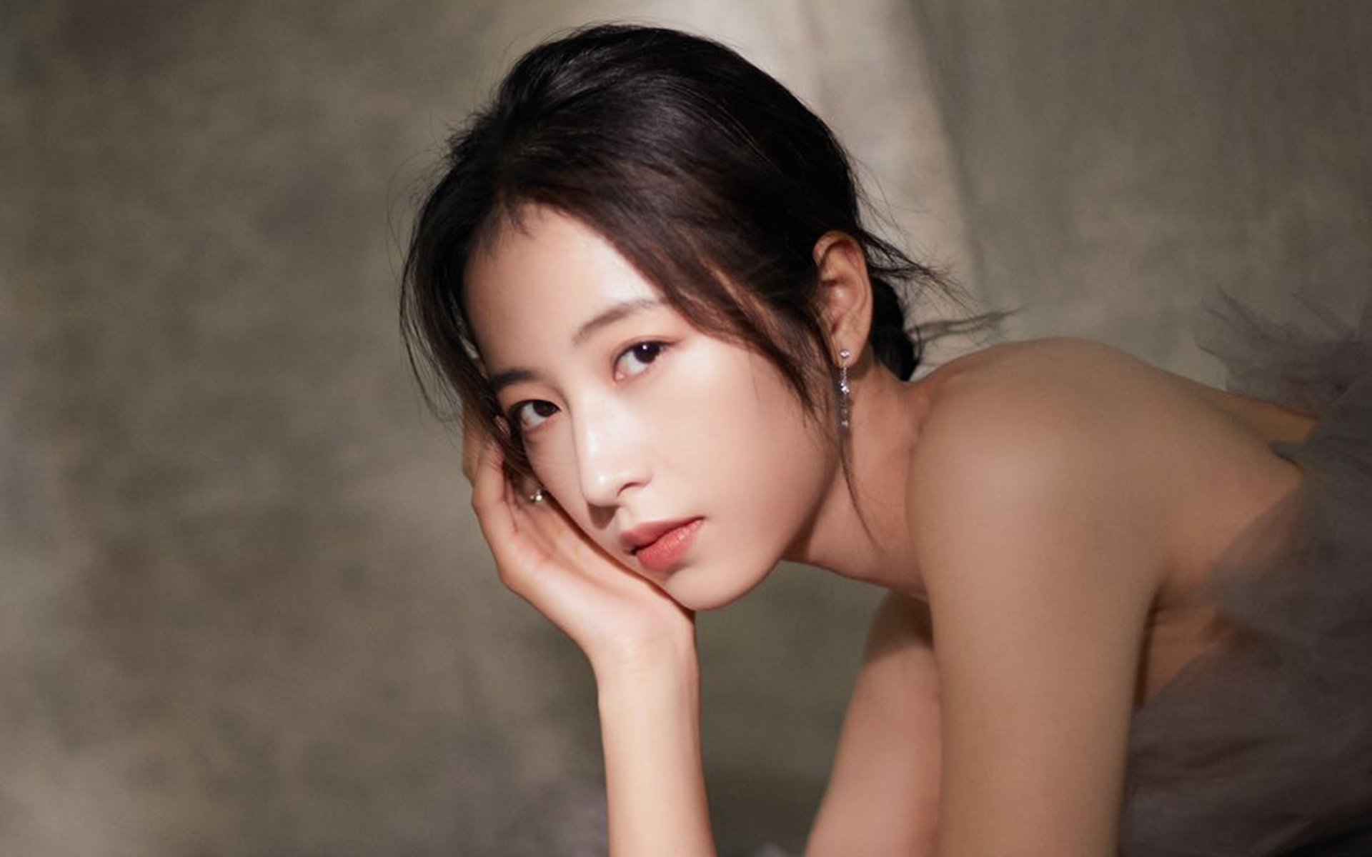 "男女男"组合是什么字及其读音