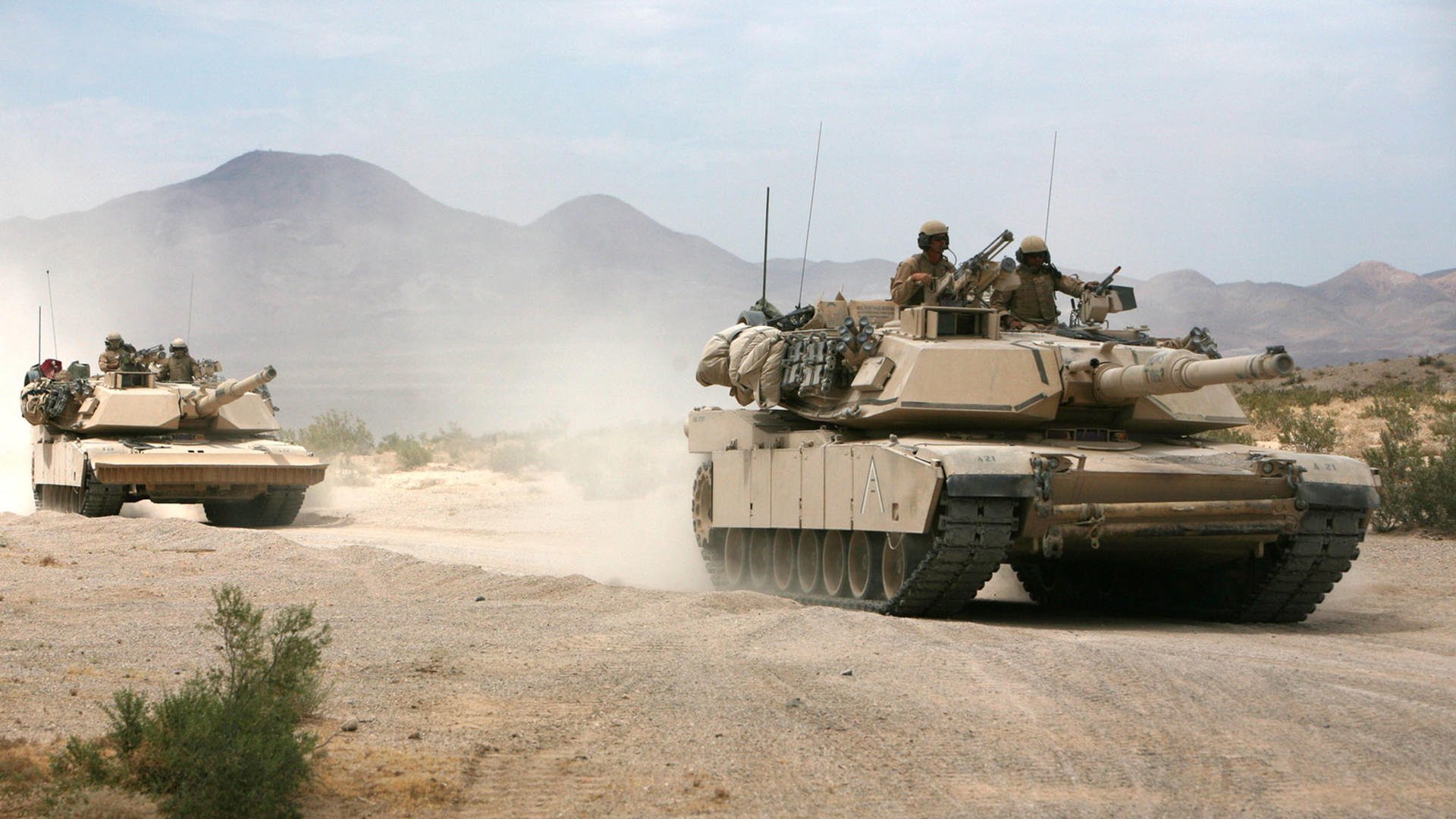 头大的男生适合哪些发型