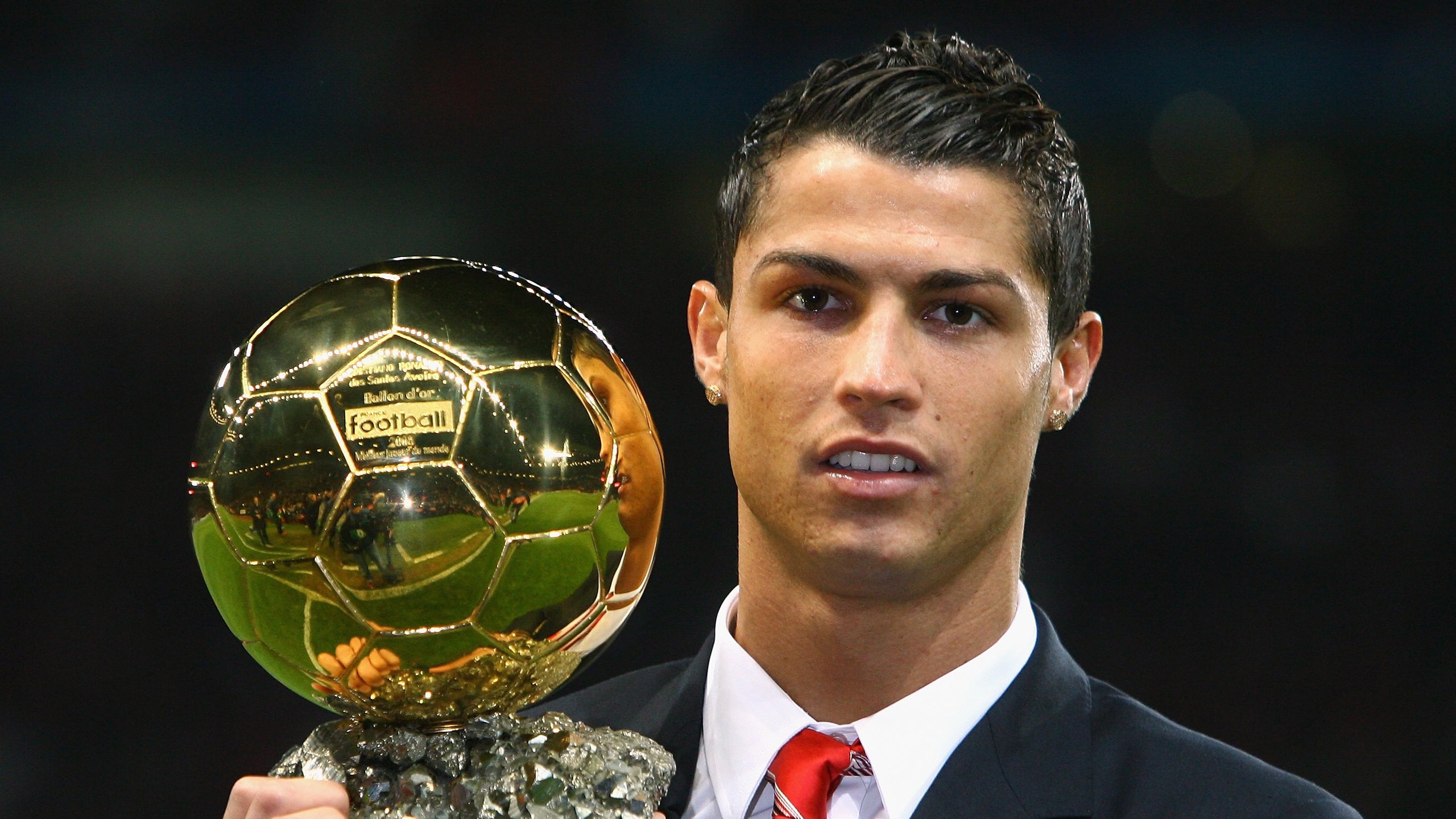 "手工折纸教程：四叶草的制作方法"