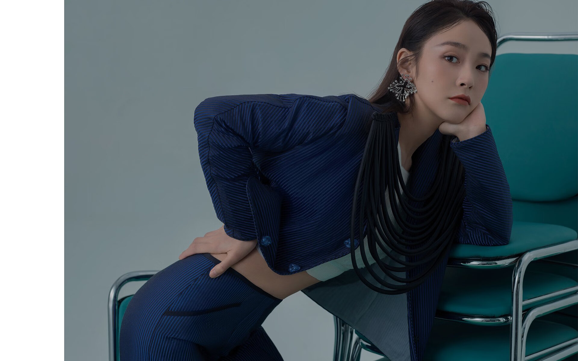 暖贴如何实现发热